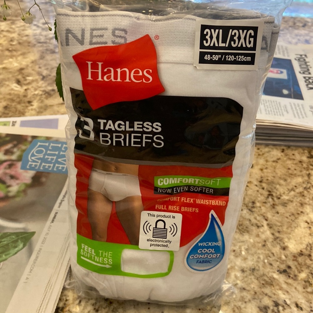 Hanes 3 Tagless Briefs 3XL